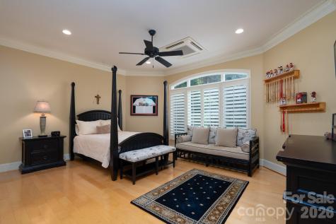 144 Moss Bank Court New London NC 28127