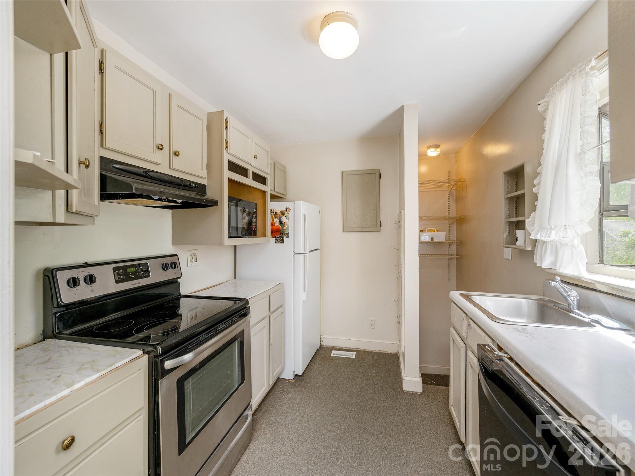 508 Higate Road Hendersonville NC 28791