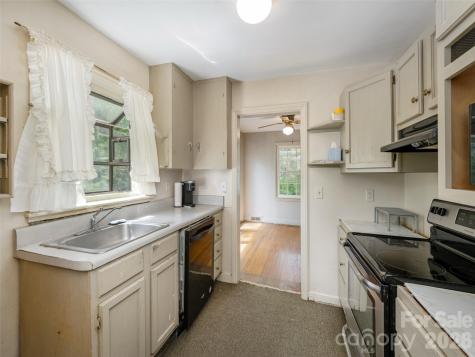 508 Higate Road Hendersonville NC 28791