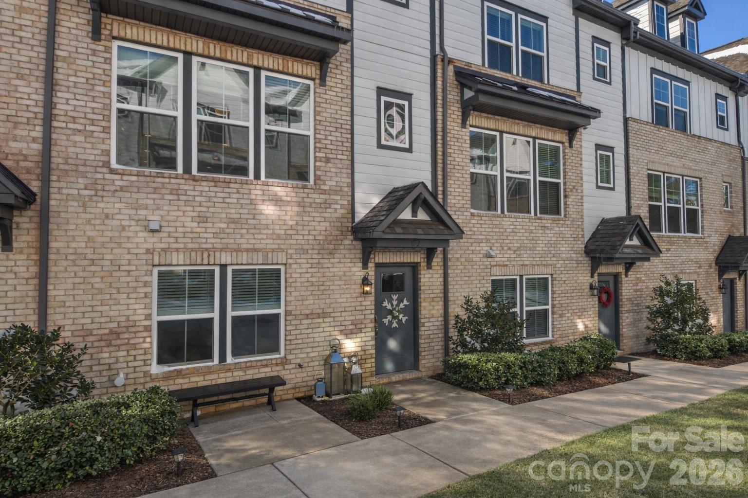 612 Tudor Park Way Charlotte NC 28211