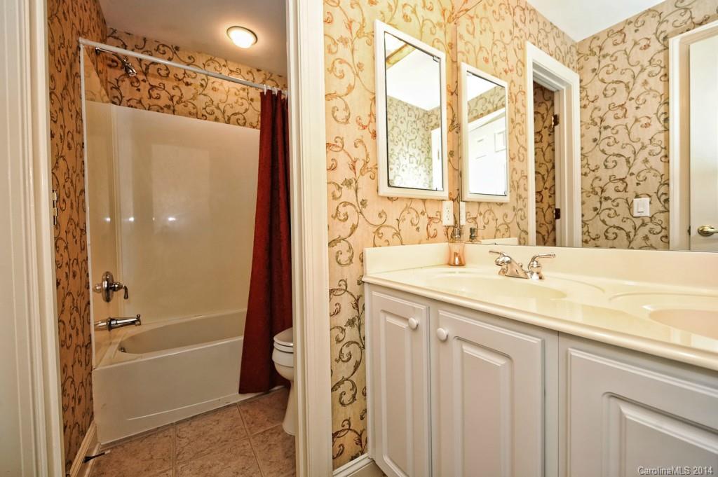 9316 Briarwick Lane Charlotte NC 28277