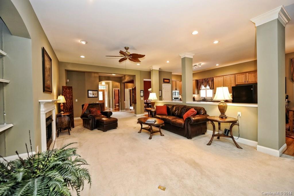 9316 Briarwick Lane Charlotte NC 28277