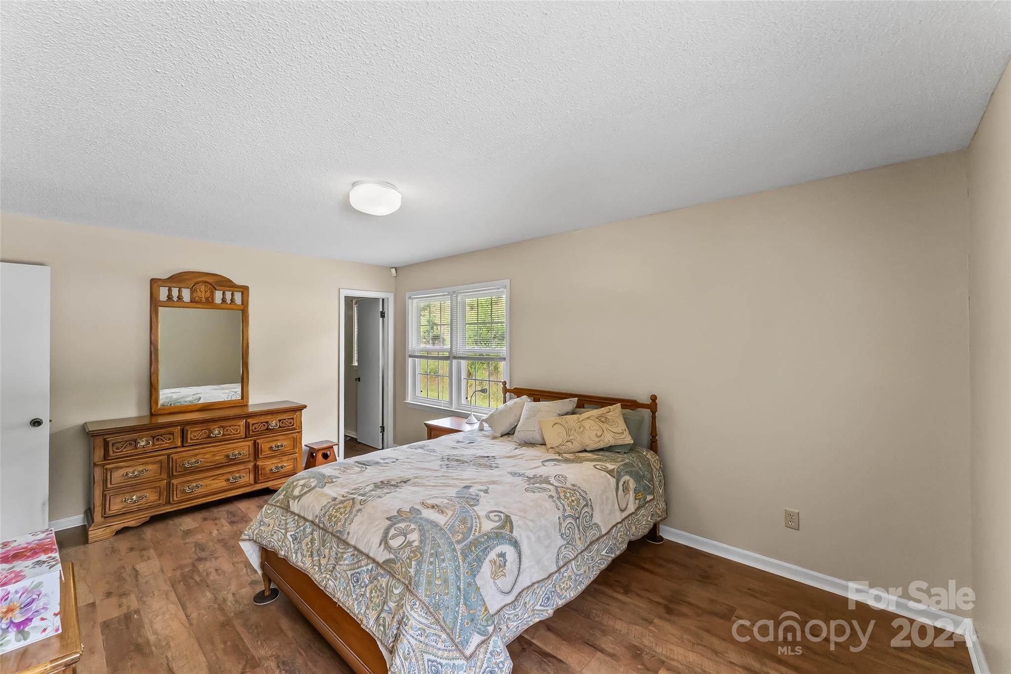 1128 Old Clear Creek Road Marion NC 28752