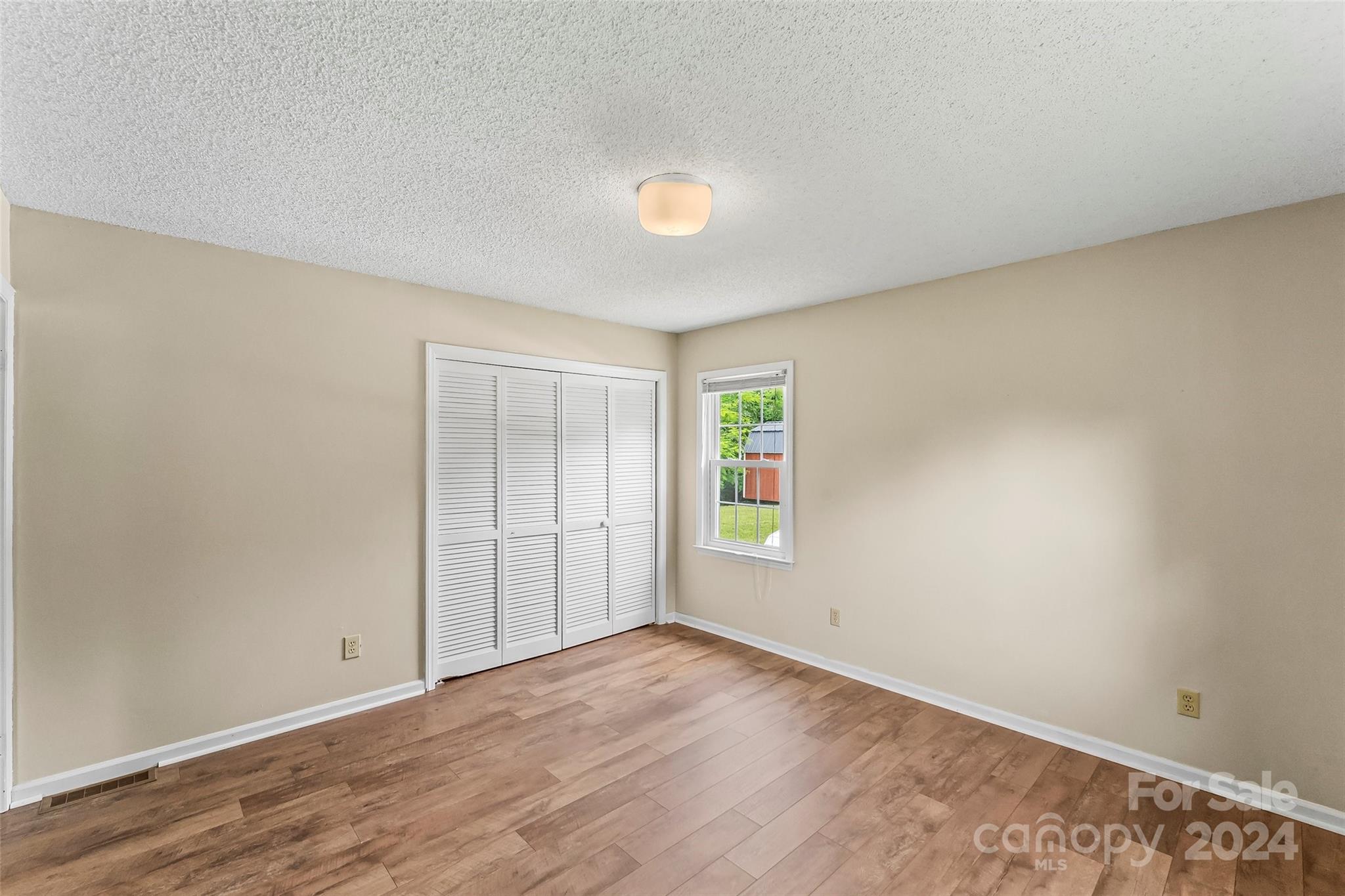 1128 Old Clear Creek Road Marion NC 28752