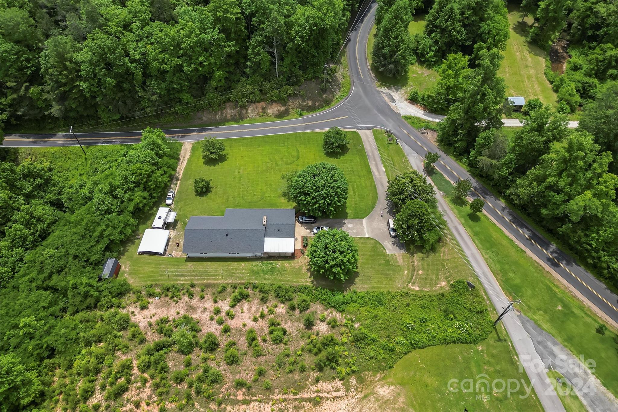 1128 Old Clear Creek Road Marion NC 28752