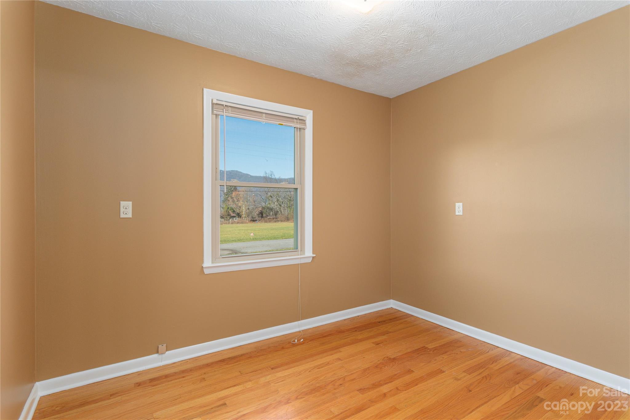 28 Bright Street Waynesville NC 28786
