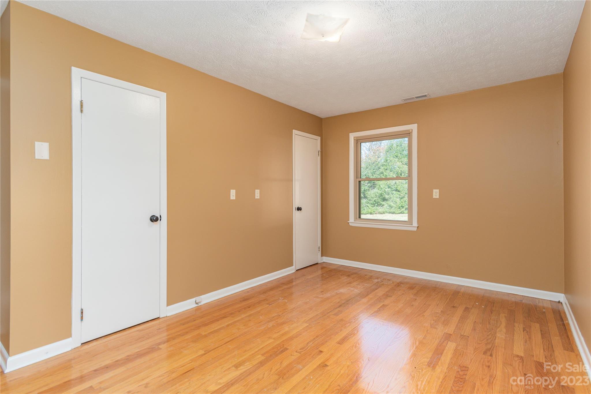 28 Bright Street Waynesville NC 28786