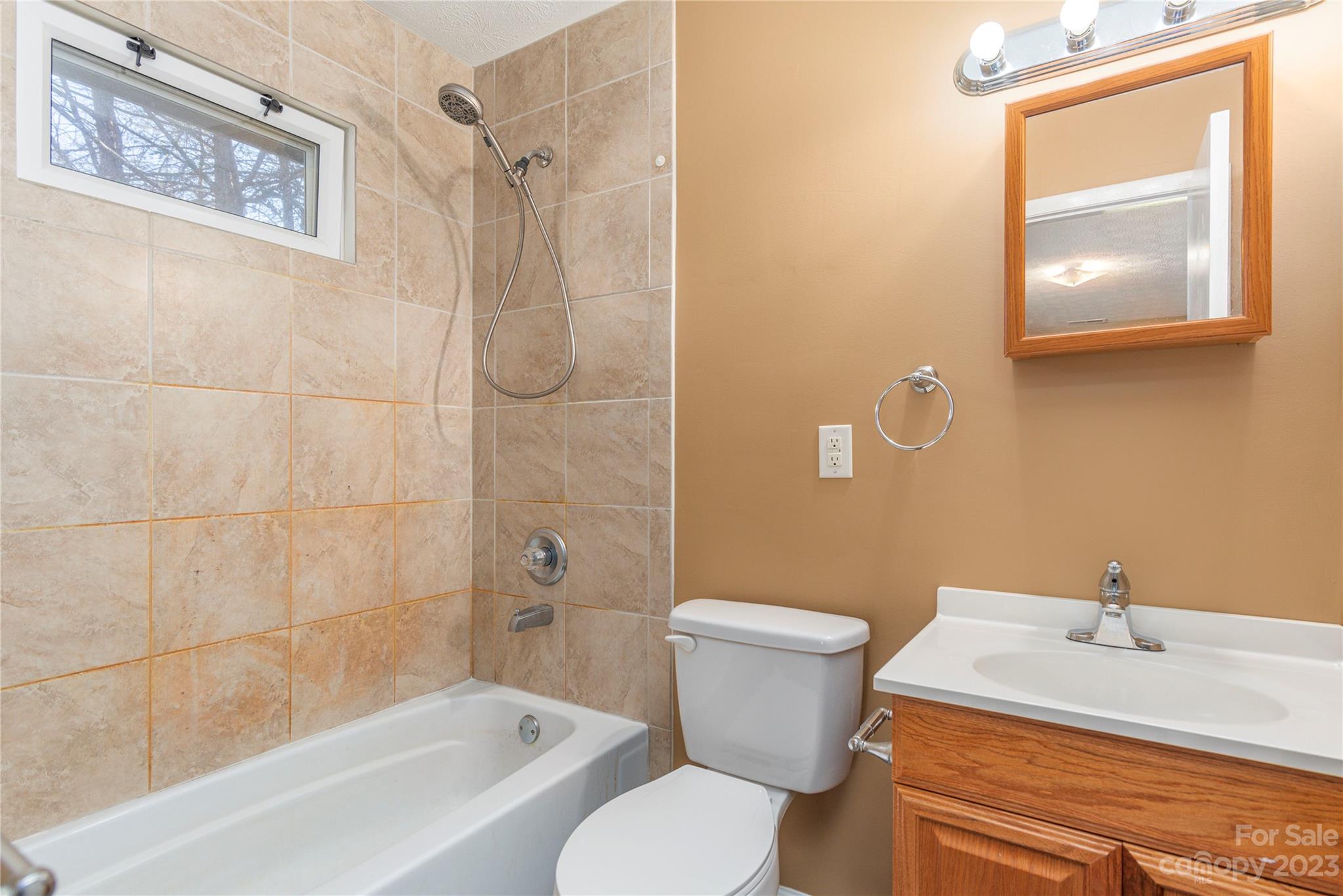 28 Bright Street Waynesville NC 28786