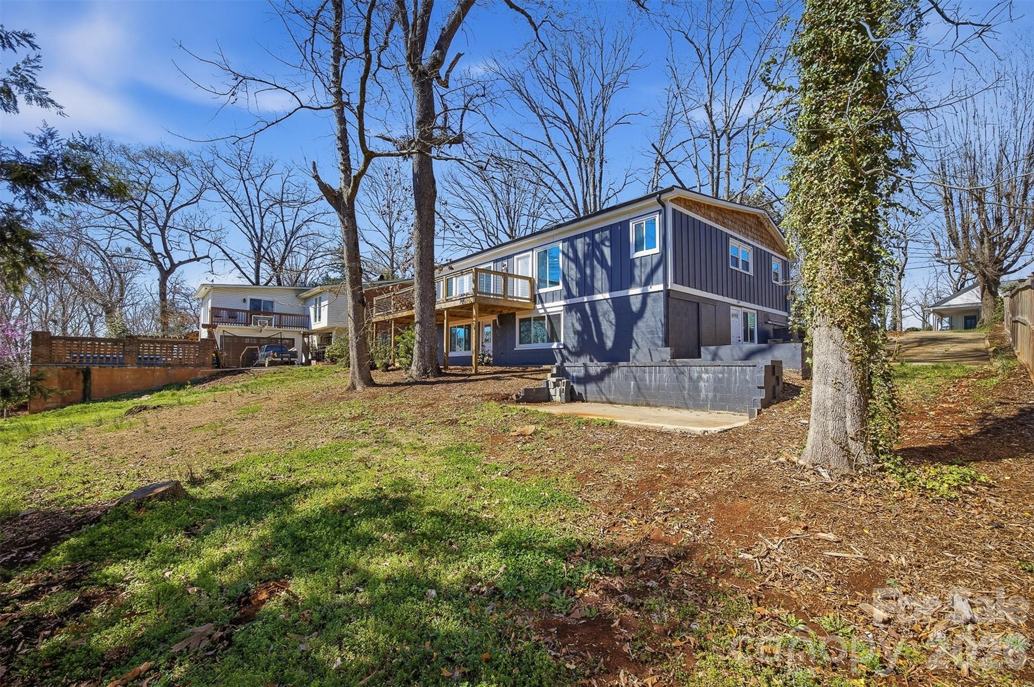 223 W Park Drive Morganton NC 28655