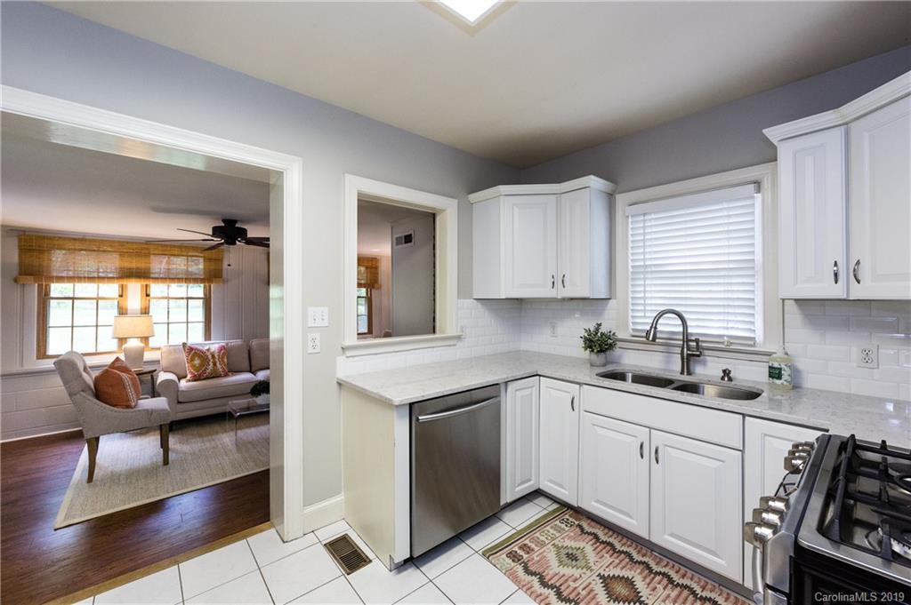 2813 Hillsdale Avenue Charlotte NC 28209