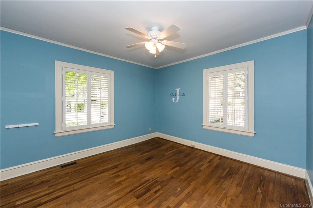 2813 Hillsdale Avenue Charlotte NC 28209