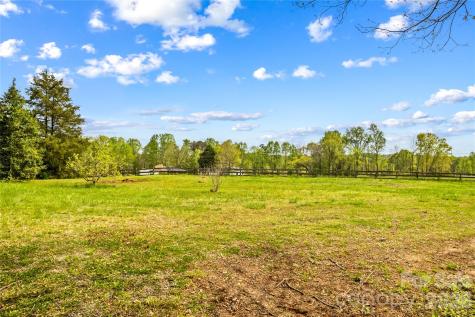 151 Bent Twig Drive Statesville NC 28677