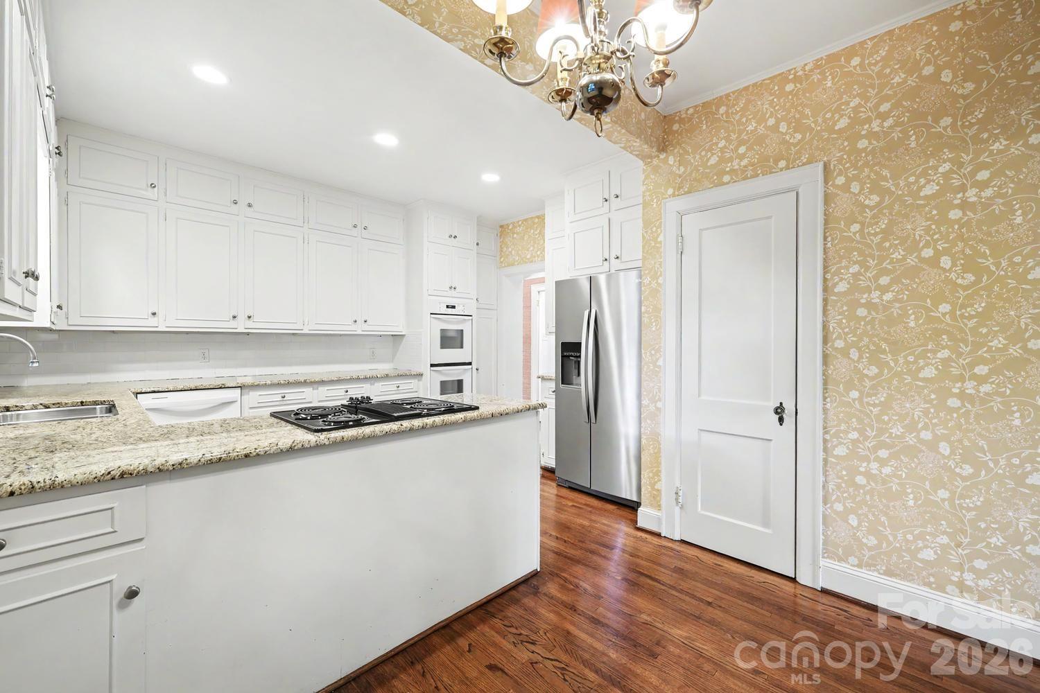 1527 Stanford Place Charlotte NC 28207