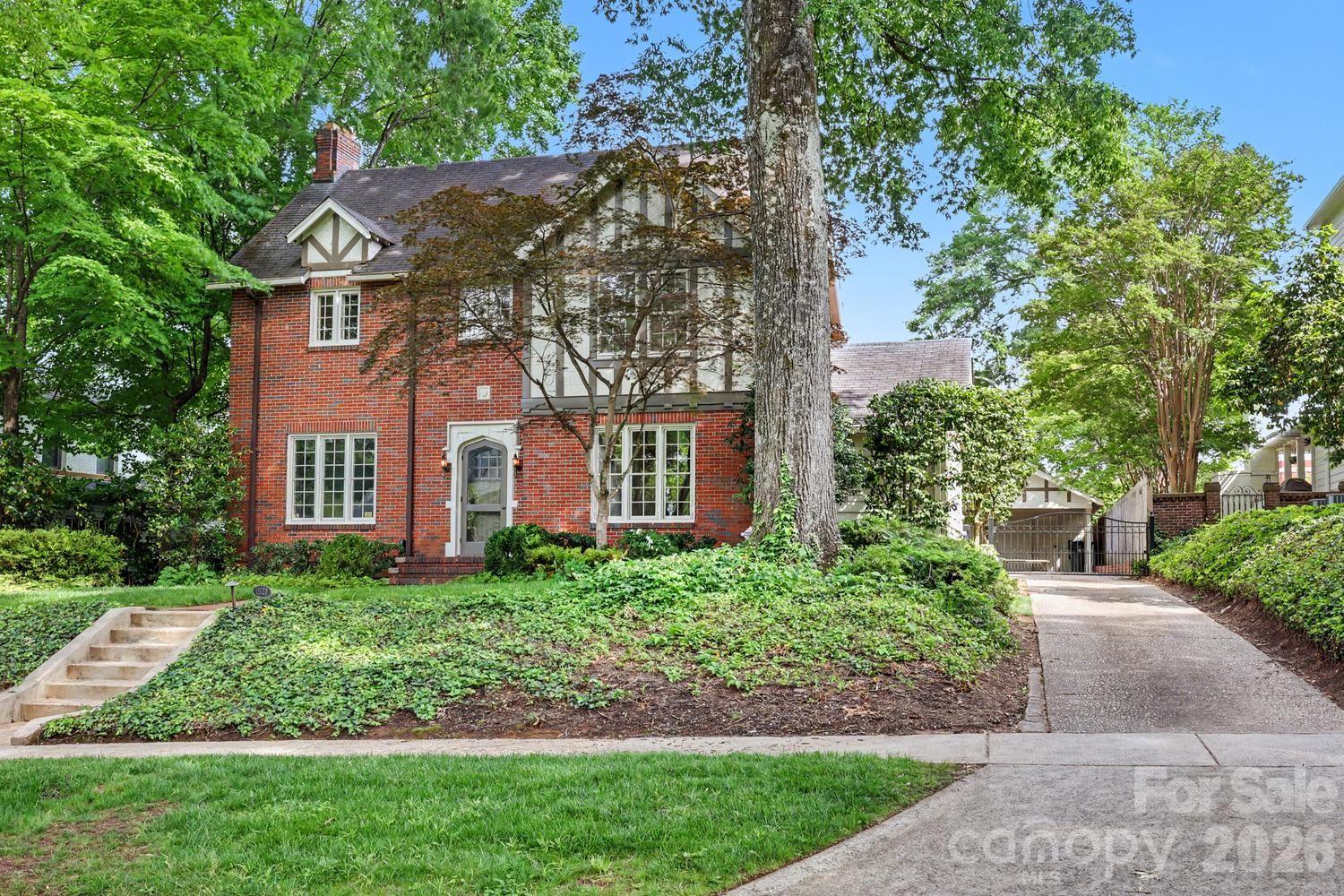 1527 Stanford Place Charlotte NC 28207