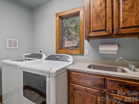 134 Chapel Point Road Lake Lure NC 28746
