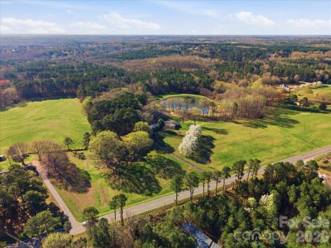 7591 Charlotte Highway York SC 29745