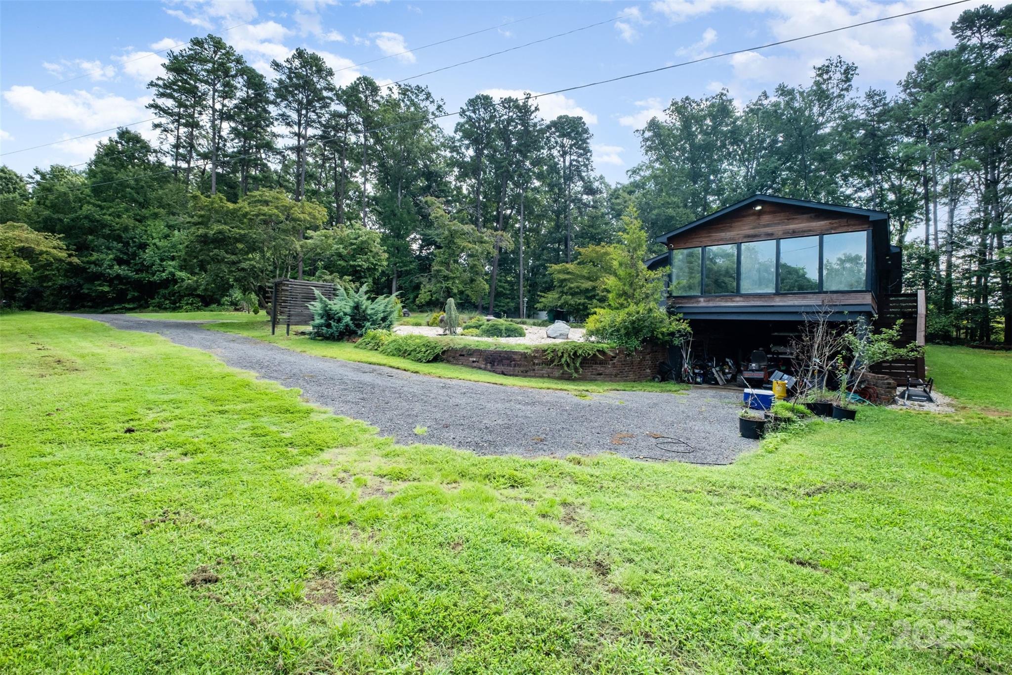 1932 Slater Road Charlotte NC 28216