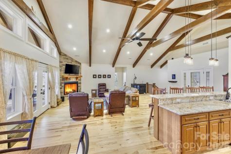 1510 Royal Lane Lenoir NC 28645