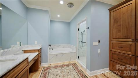 1510 Royal Lane Lenoir NC 28645