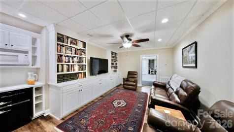 1510 Royal Lane Lenoir NC 28645