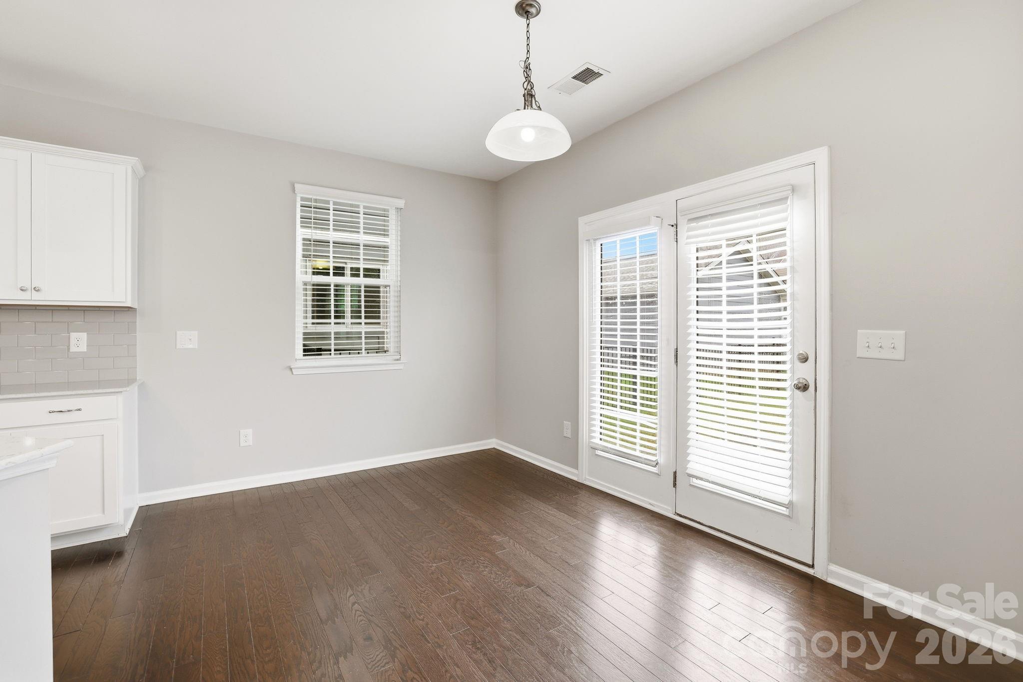 8123 Cornhill Avenue Charlotte NC 28277
