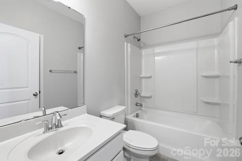 8123 Cornhill Avenue Charlotte NC 28277