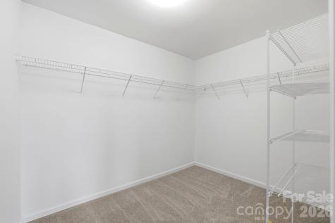 8123 Cornhill Avenue Charlotte NC 28277