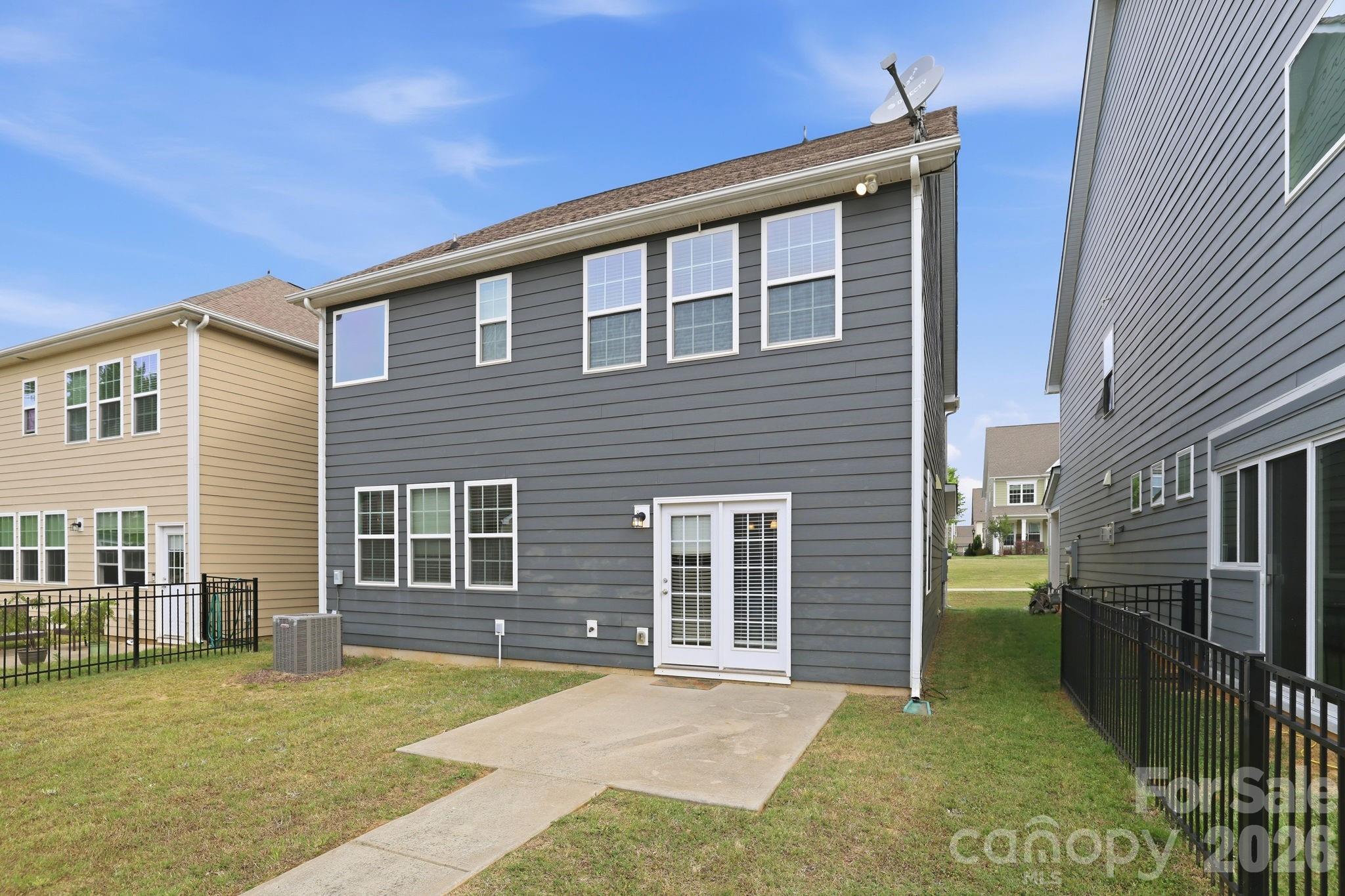 8123 Cornhill Avenue Charlotte NC 28277