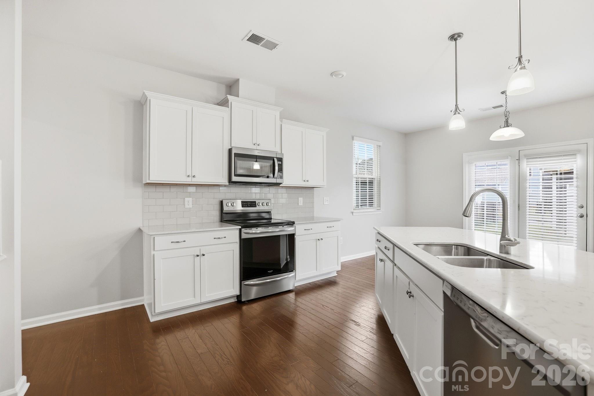 8123 Cornhill Avenue Charlotte NC 28277