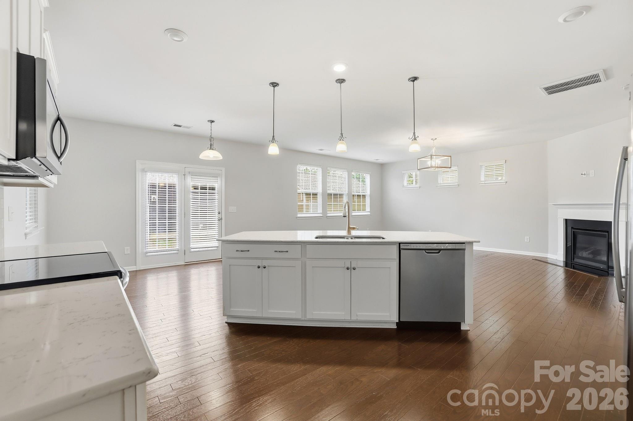 8123 Cornhill Avenue Charlotte NC 28277