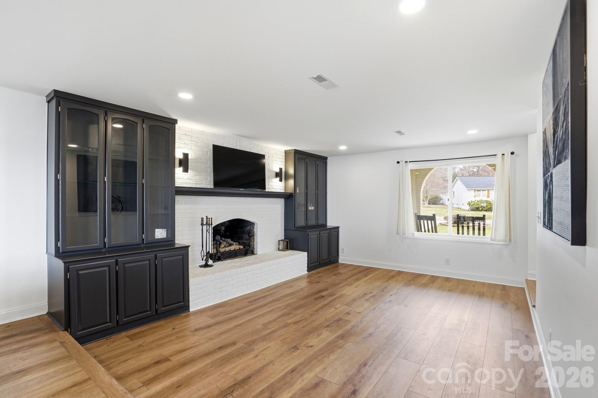 332 Shoreline Loop Mooresville NC 28117
