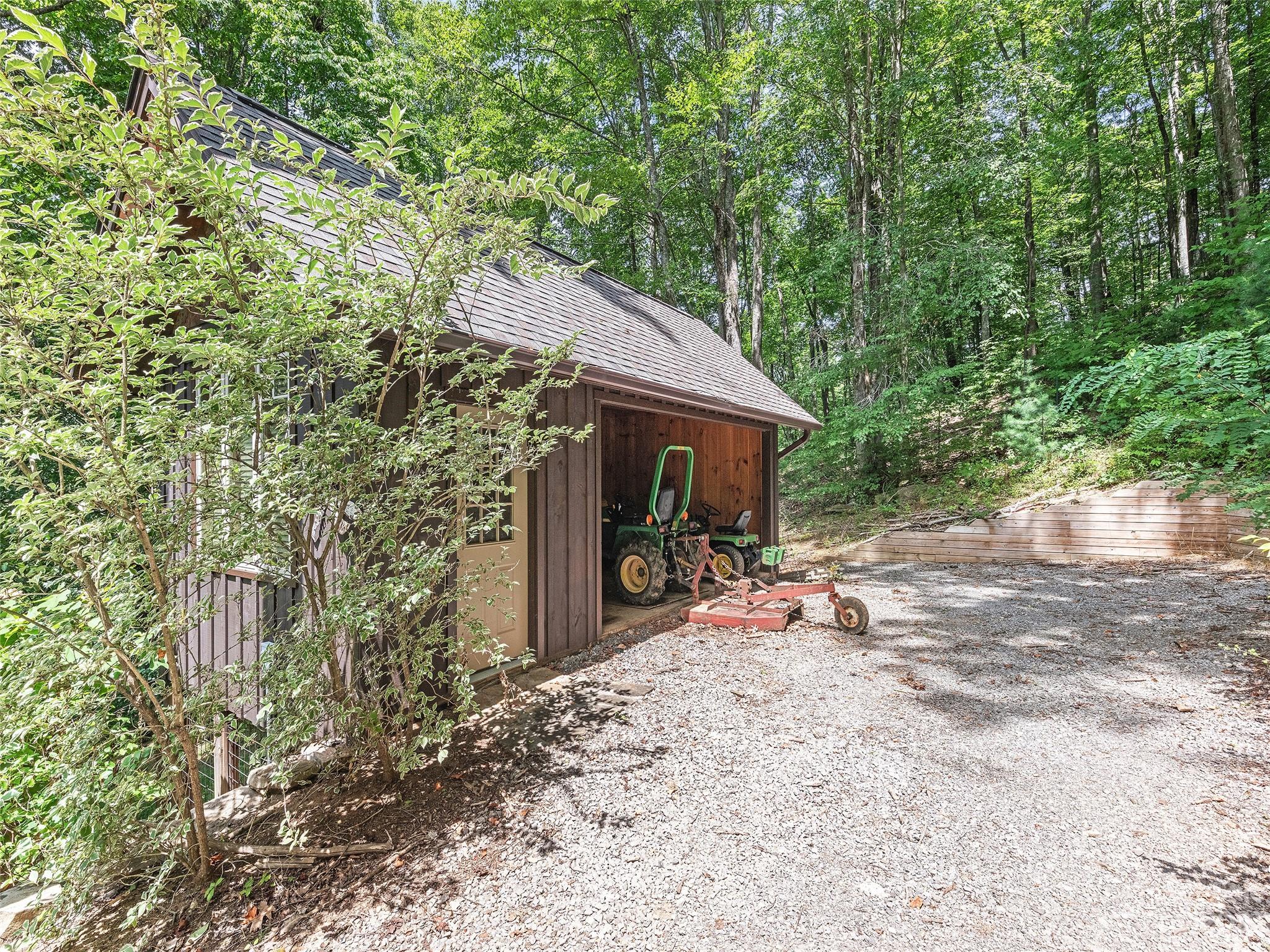 147 Brantley Branch Lane Waynesville NC 28786