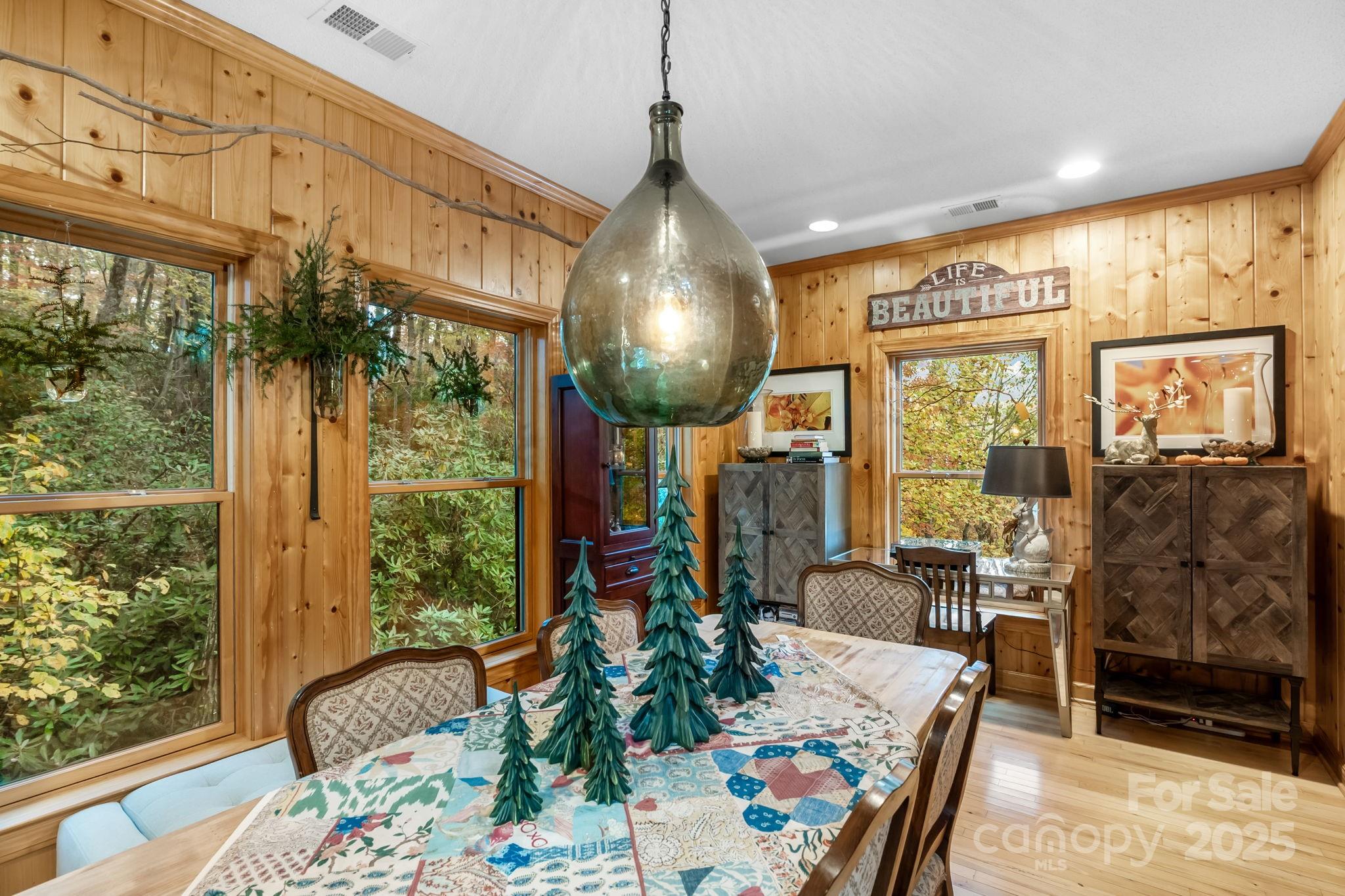 7255 Laurel Hill Drive Newland NC 28657