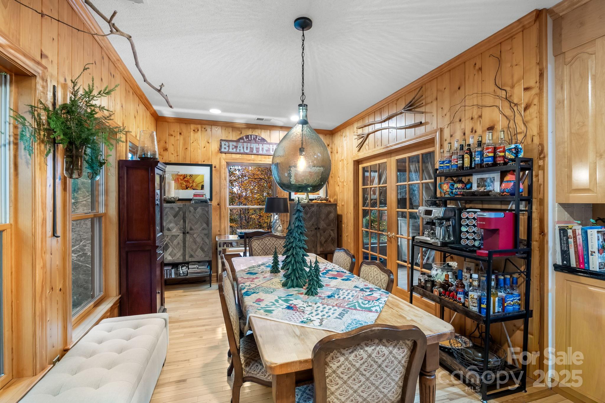 7255 Laurel Hill Drive Newland NC 28657