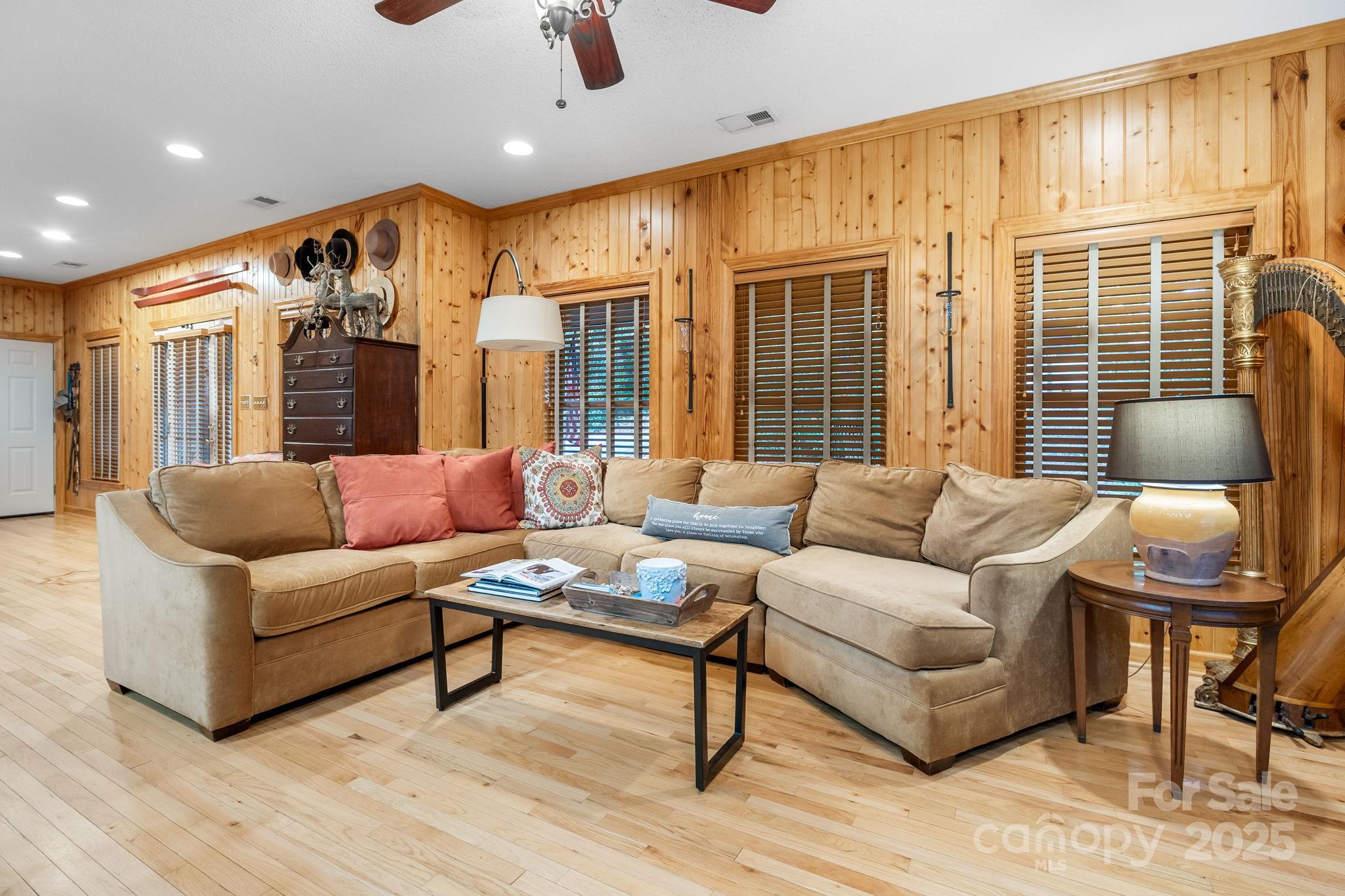 7255 Laurel Hill Drive Newland NC 28657