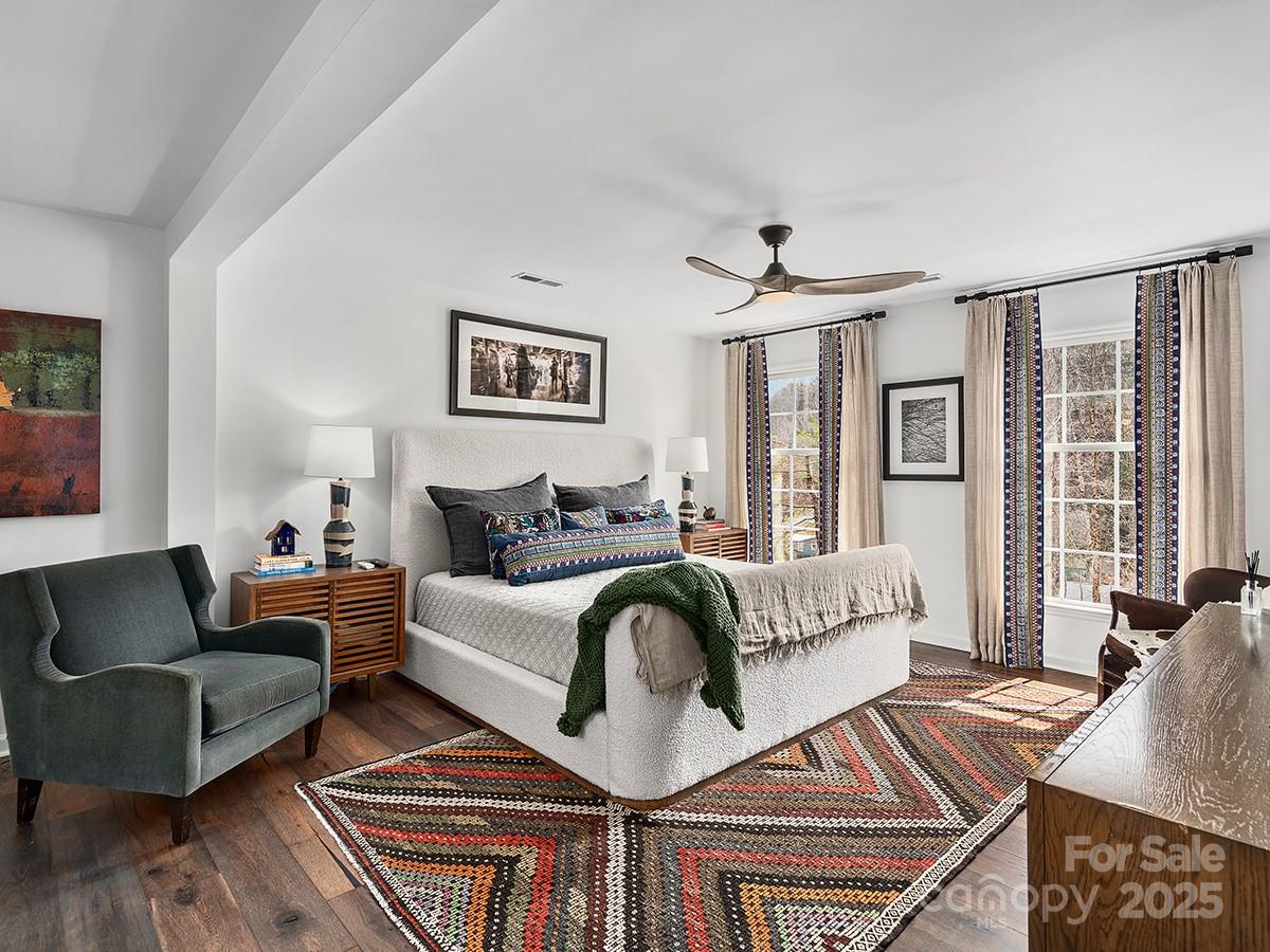 8 Pinecroft Place Asheville NC 28804