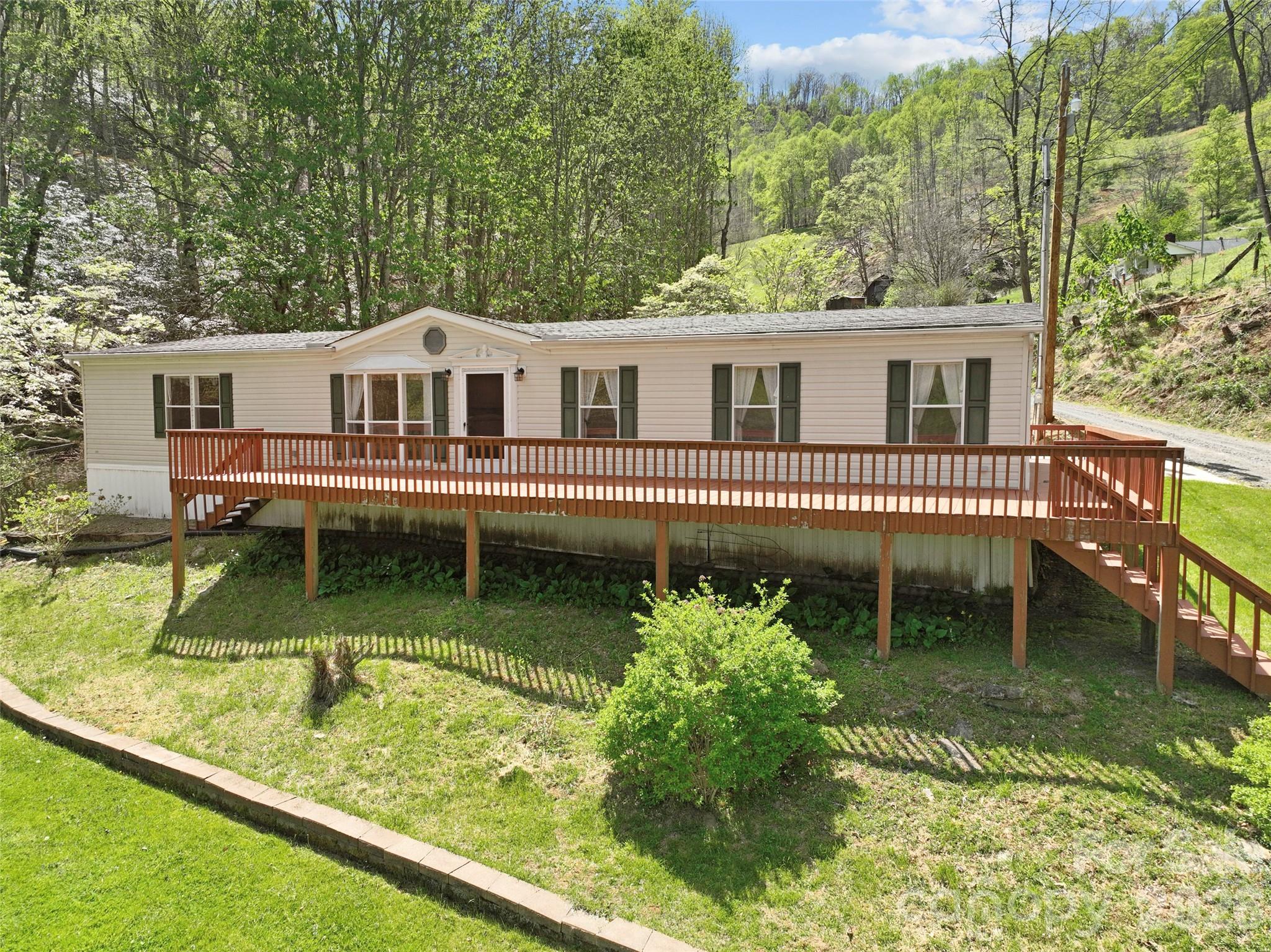 469 Hensley Branch Road Burnsville NC 28714