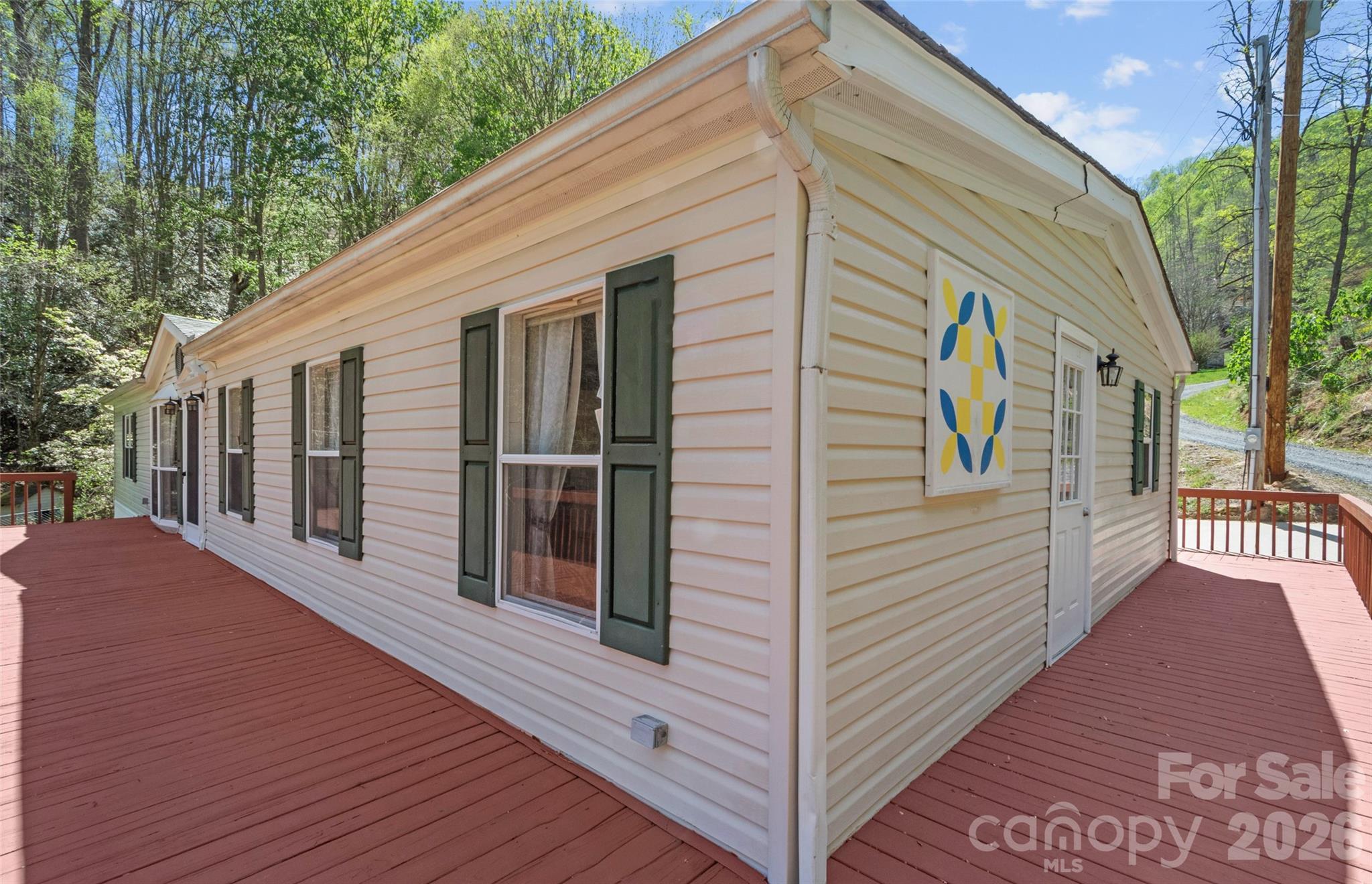 469 Hensley Branch Road Burnsville NC 28714