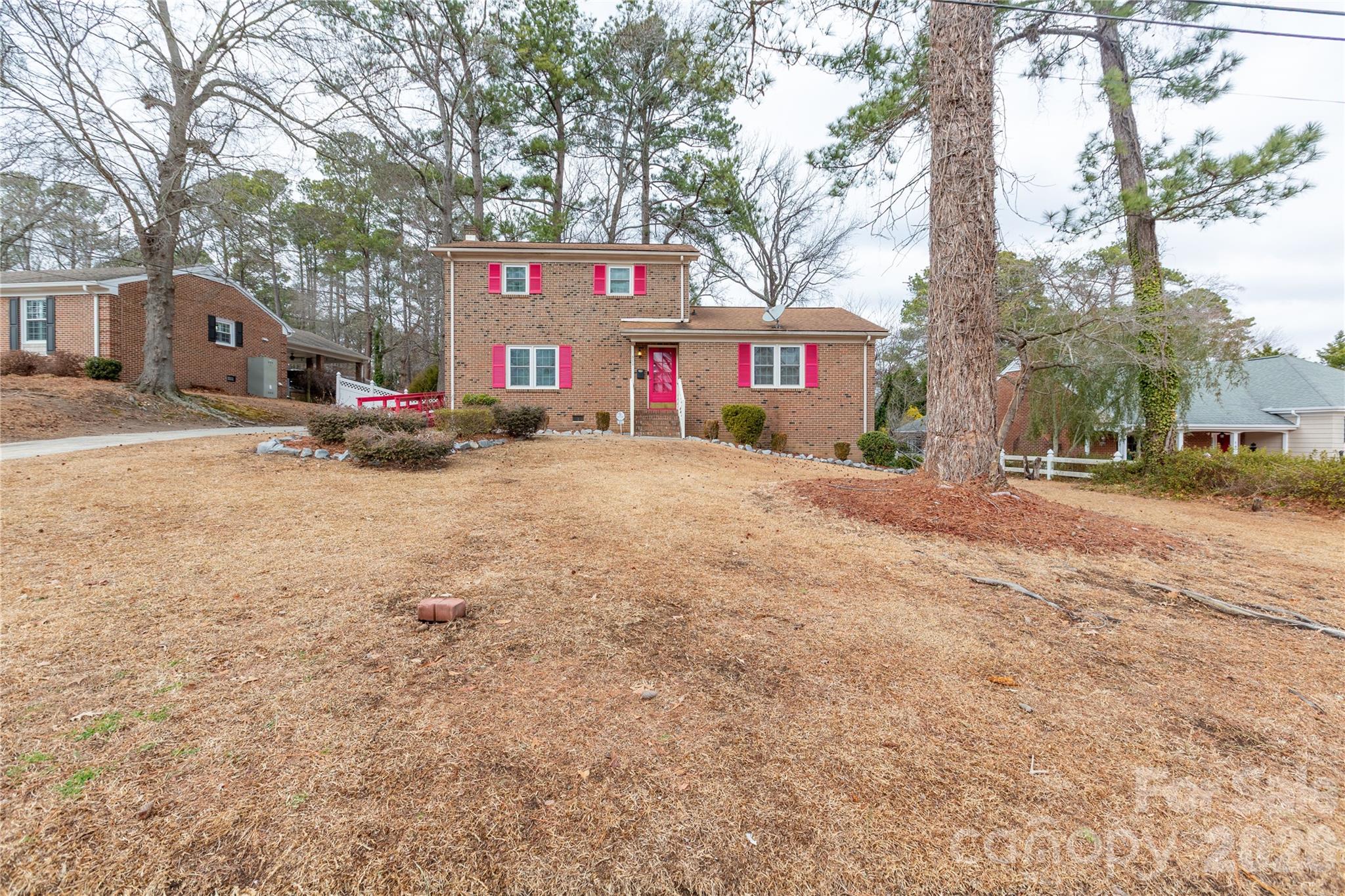 611 Park Avenue Roanoke Rapids NC 27870