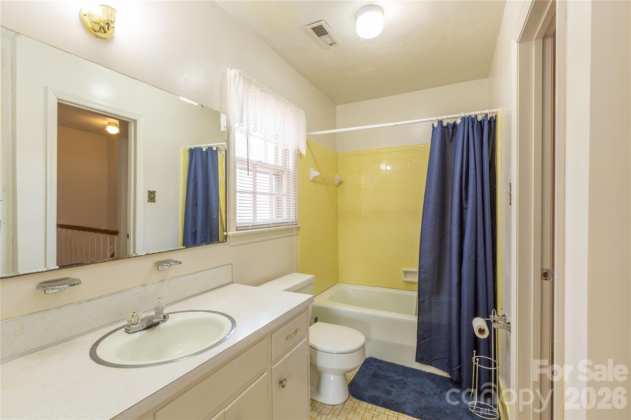 611 Park Avenue Roanoke Rapids NC 27870