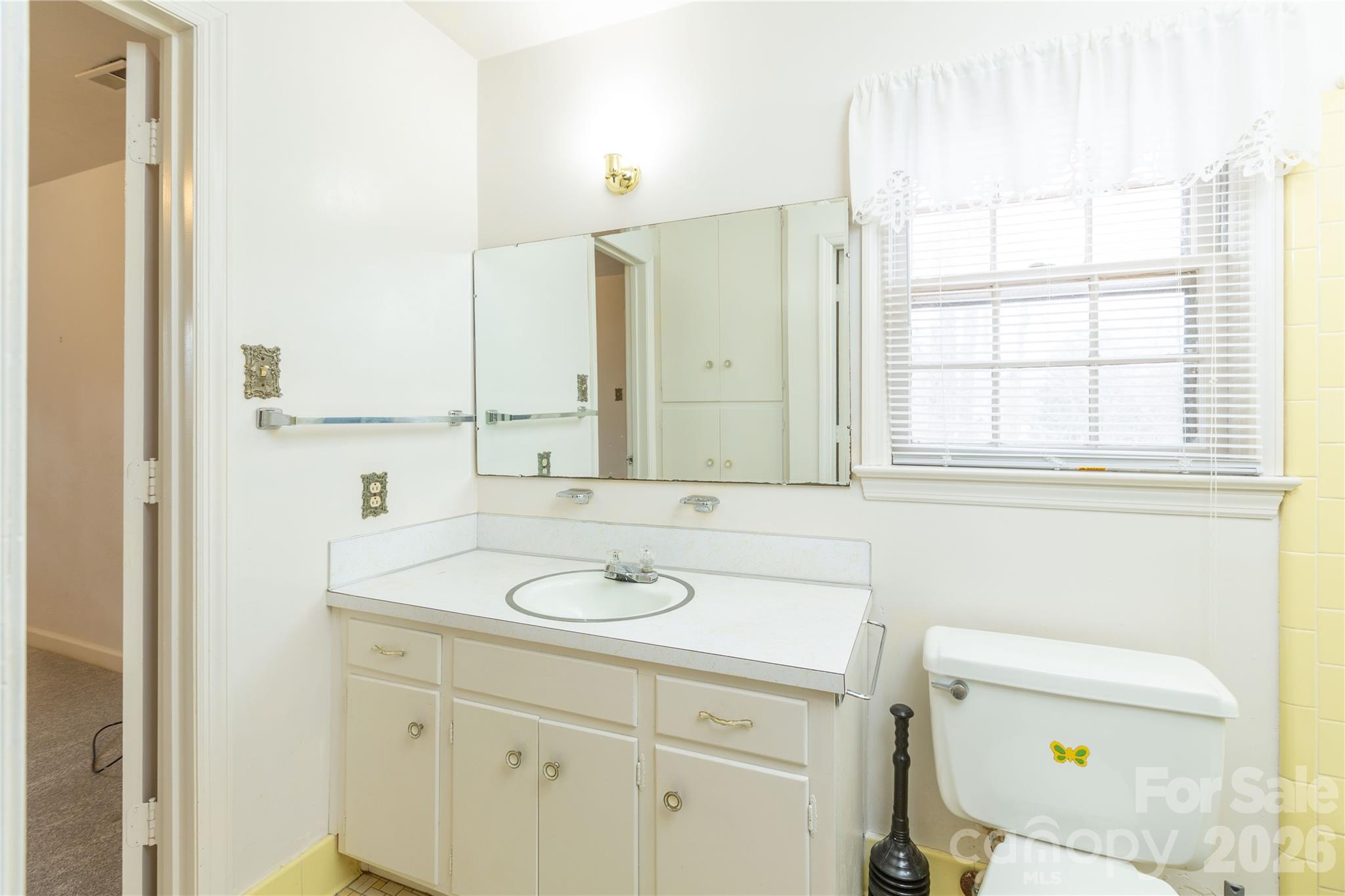 611 Park Avenue Roanoke Rapids NC 27870