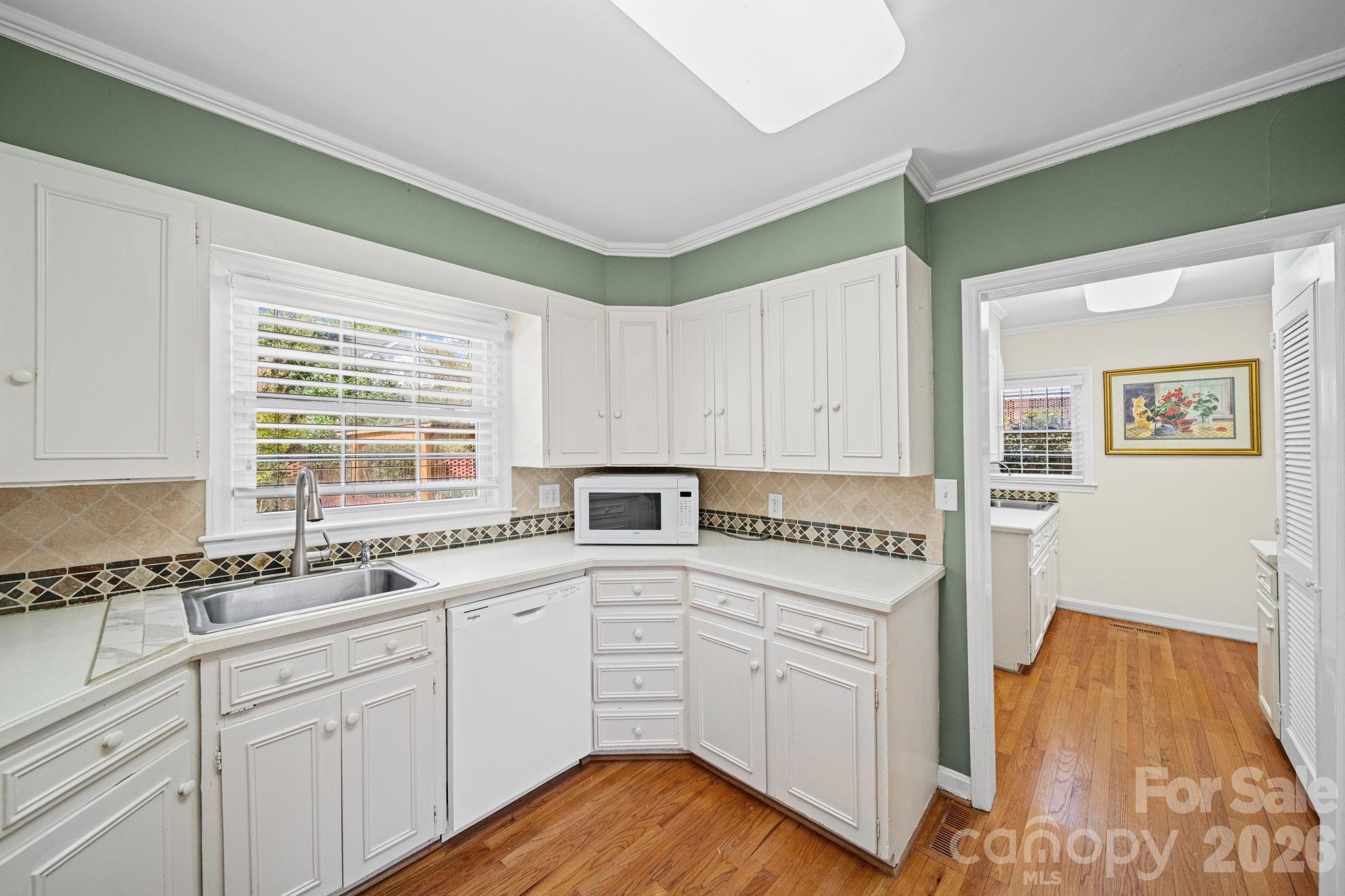 300 W 11th Avenue Gastonia NC 28052
