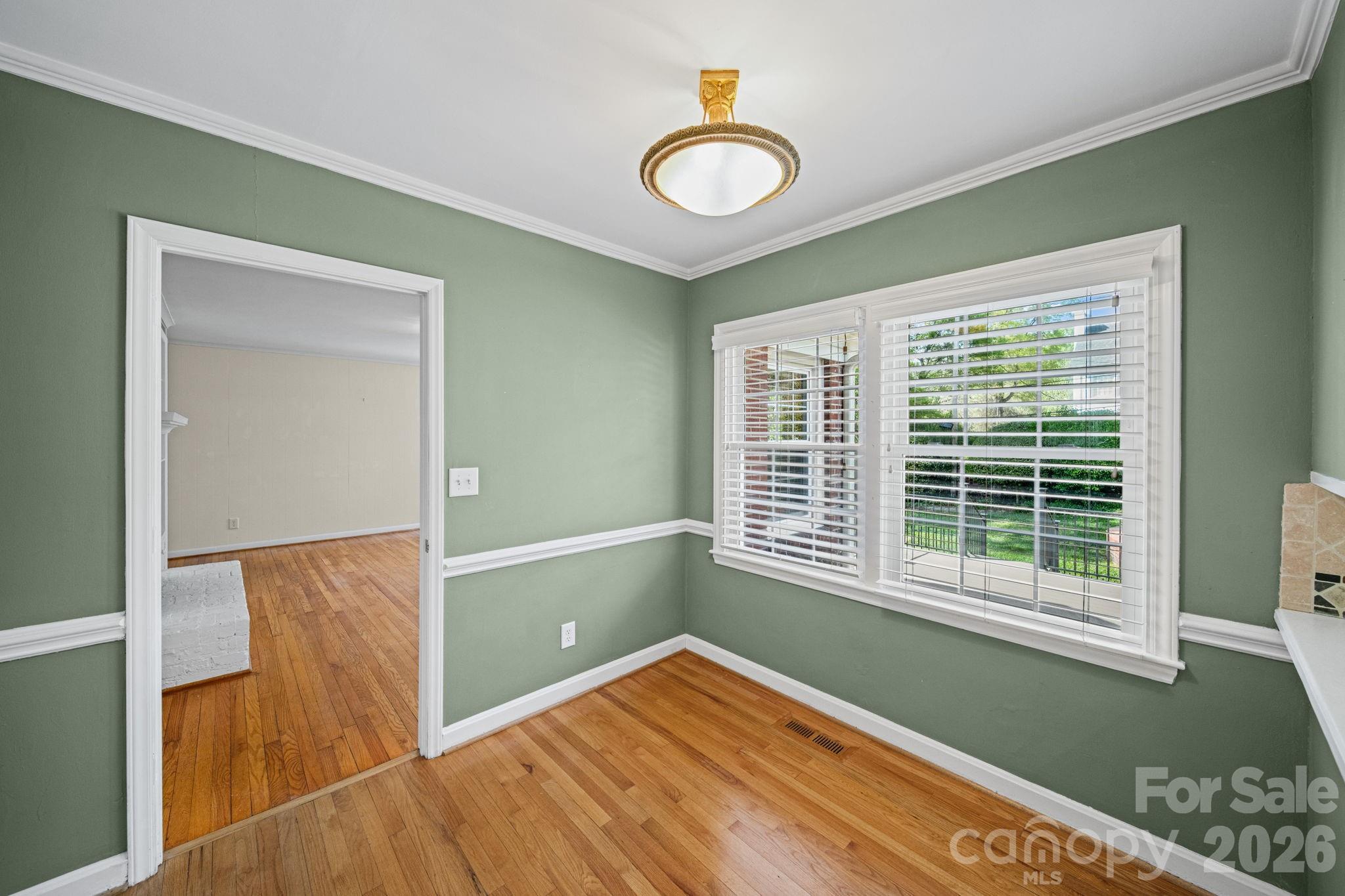 300 W 11th Avenue Gastonia NC 28052