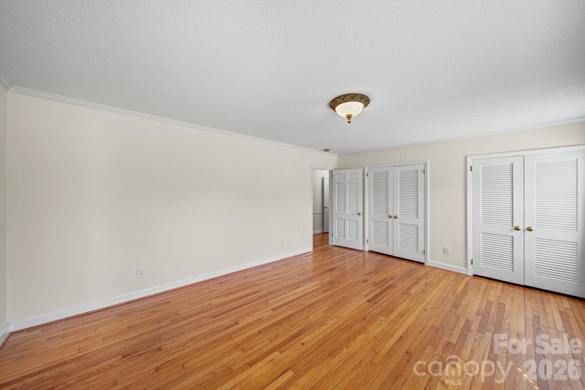 300 W 11th Avenue Gastonia NC 28052