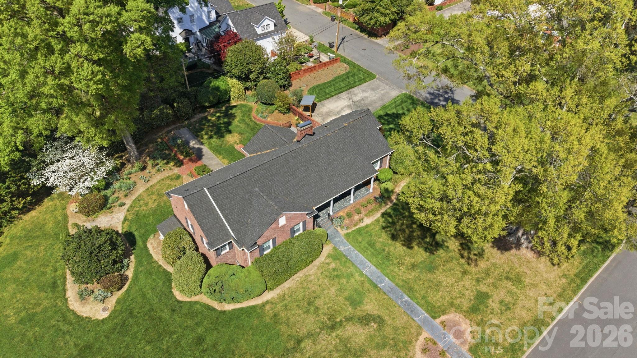300 W 11th Avenue Gastonia NC 28052