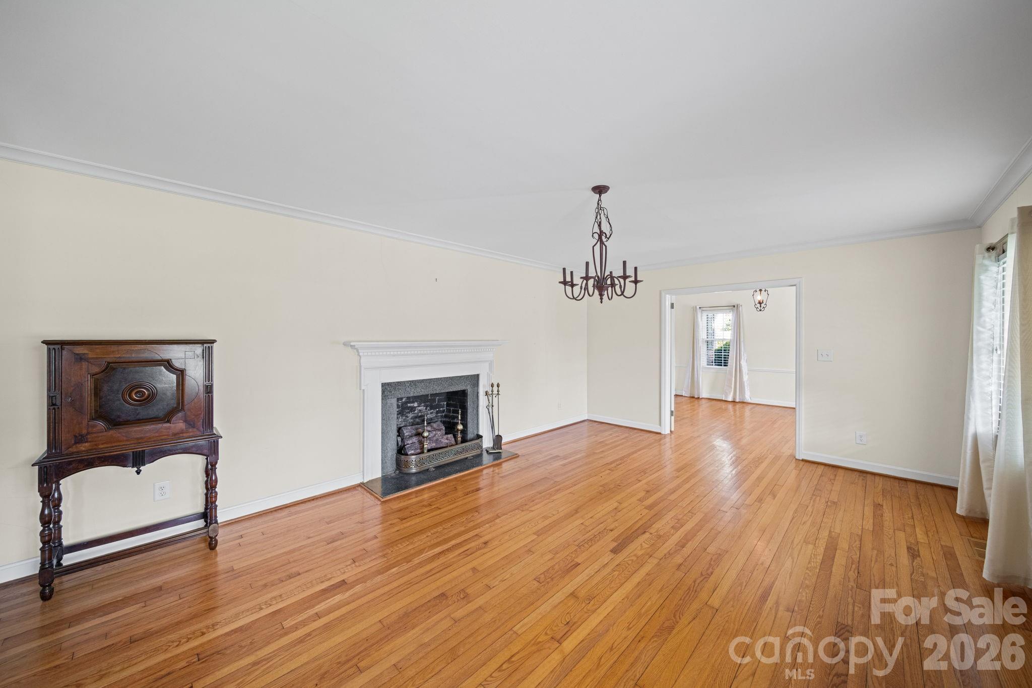 300 W 11th Avenue Gastonia NC 28052