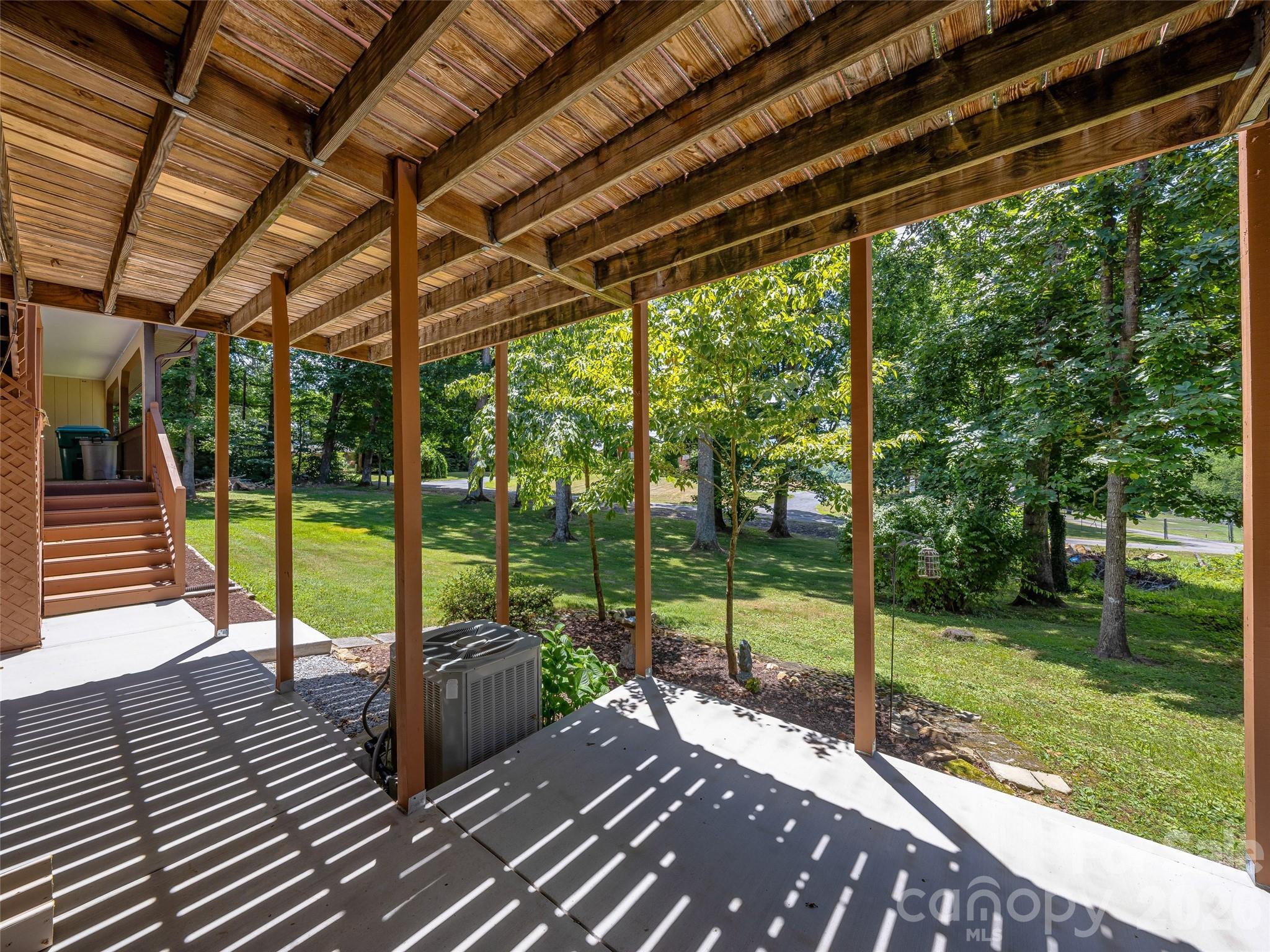 29 Tall Oaks Road Candler NC 28715