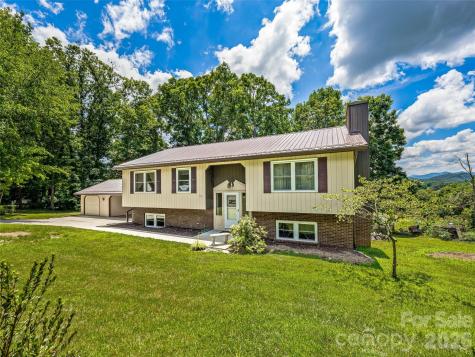 29 Tall Oaks Road Candler NC 28715