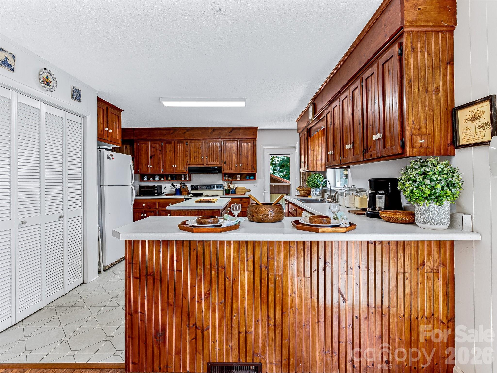 29 Tall Oaks Road Candler NC 28715