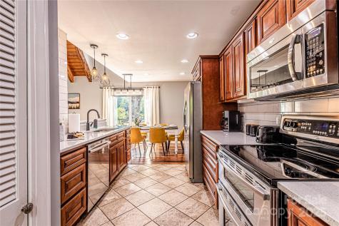540 Toot Hollow Road Bryson City NC 28713